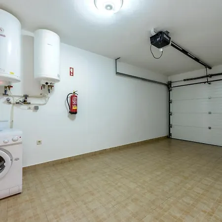 Flor Da Falesia Вілла *